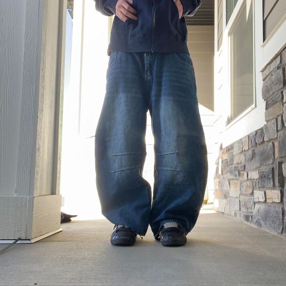 Wide Straight Dark Blue Men's Jeans - Relaxed Fit